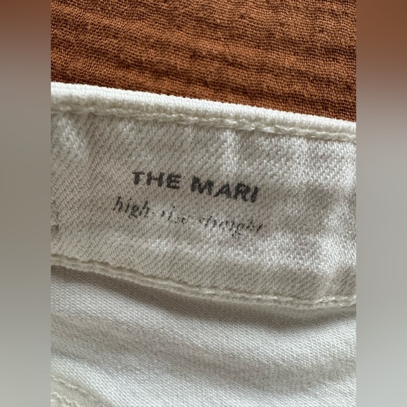 AG Adriano Goldschmied Jeans White Denim The Mari High Rise Straight EUC Sz 25R - Picture 9 of 14